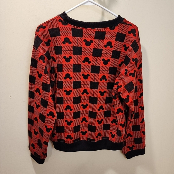 Disney Red and black Mickey Mouse crew neck  Sweater size M - Picture 7 of 8